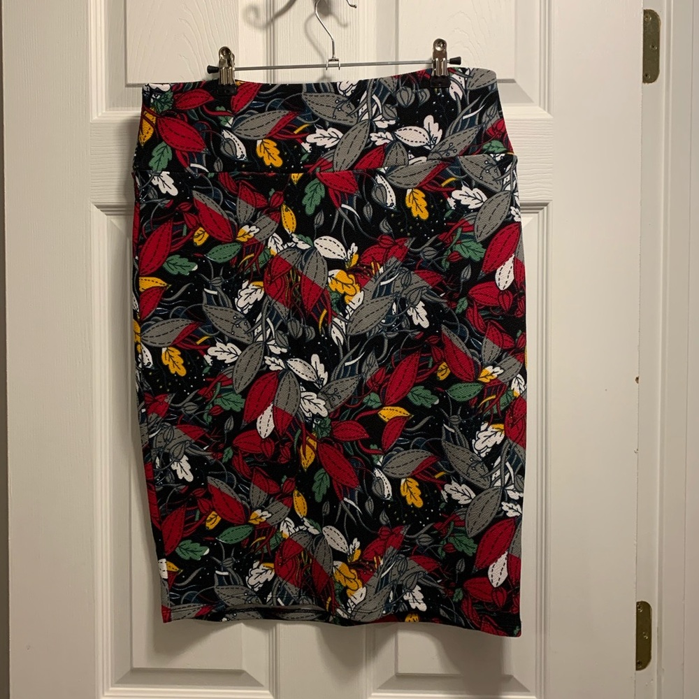 Lularoe Cassie Skirt. L. Like new.